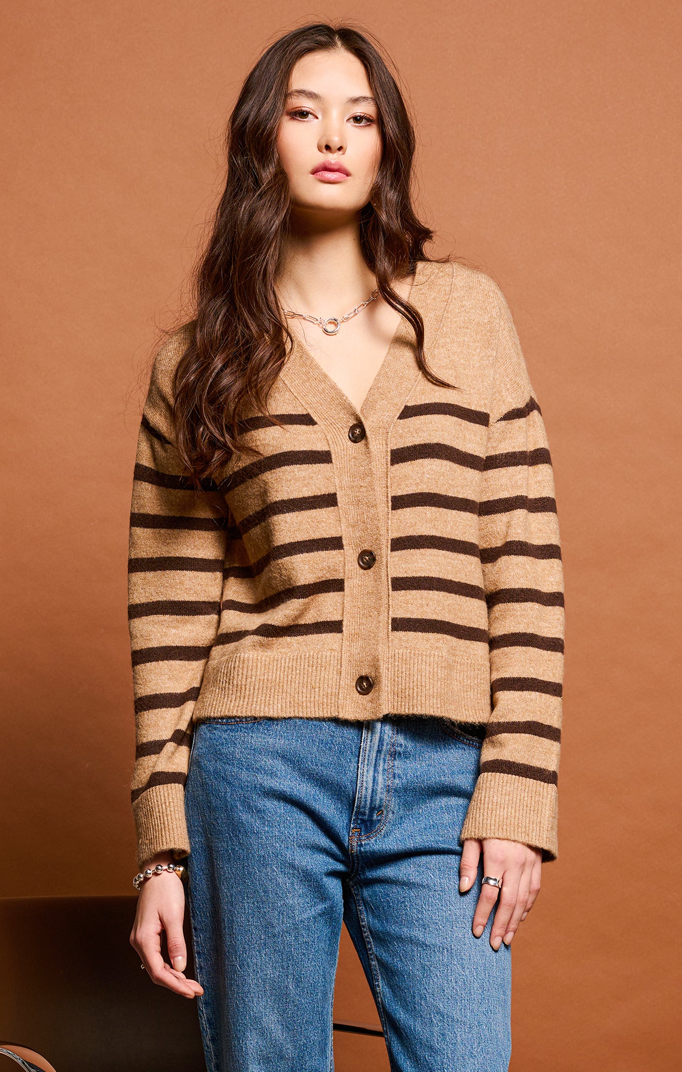 Ls Buttoned Drop Shoulder Cardigan